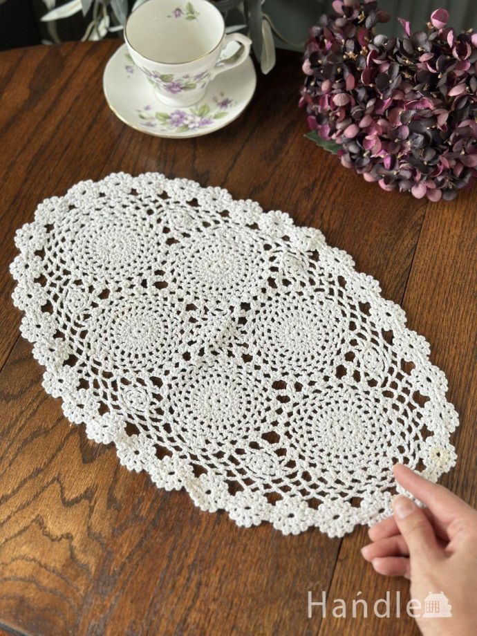 アンティークのレース