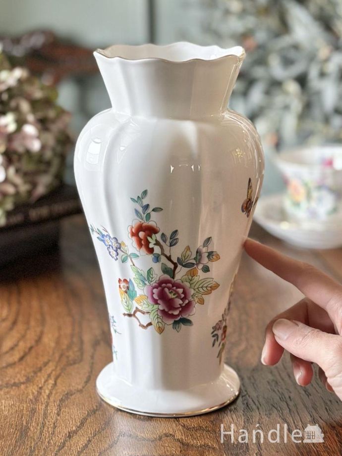 陶磁器のフラワーベース