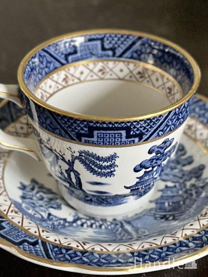 アンティークのカップ&ソーサー