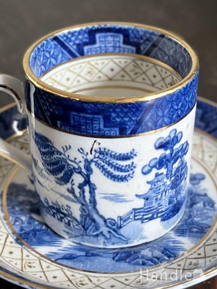 アンティークのカップ&ソーサー