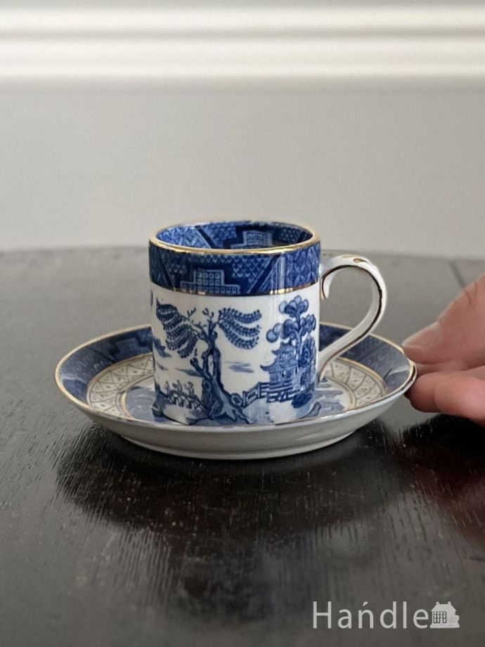 アンティークのカップ&ソーサー