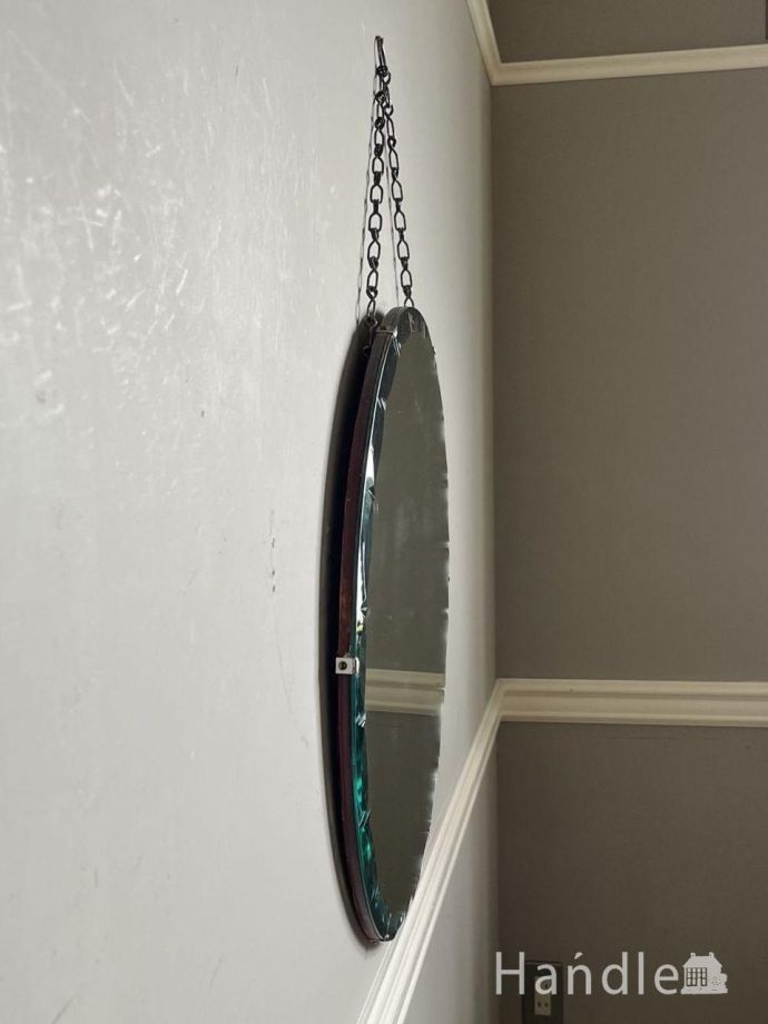 イギリスから届いたアンティークミラー、縁取りが美しい丸型の壁付けの