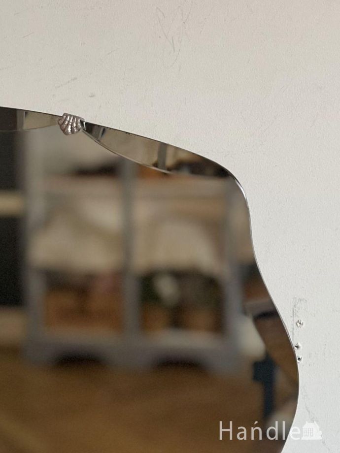 英国アンティークの美しい鏡