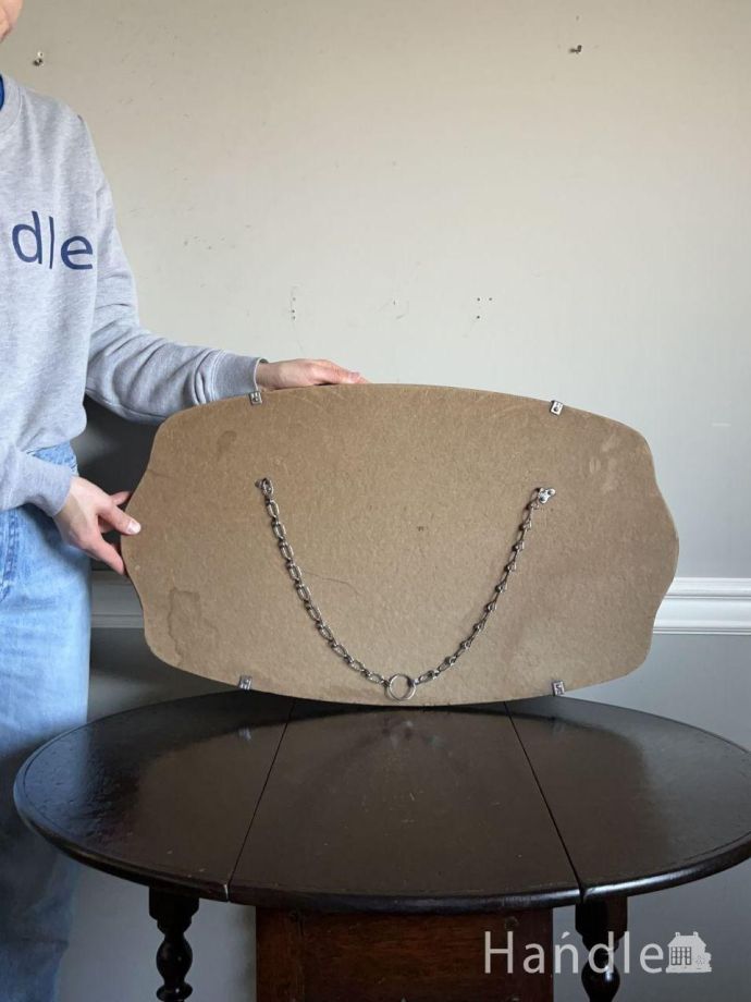 アンティークの鏡の裏