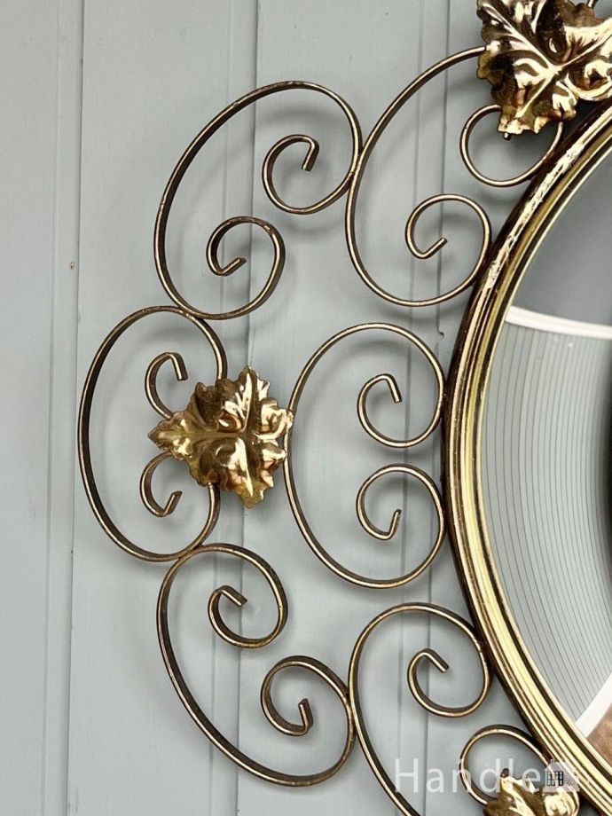 アンティークのおしゃれなミラー