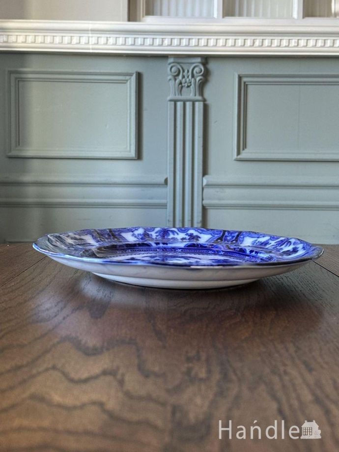 英国アンティークのおしゃれな食器