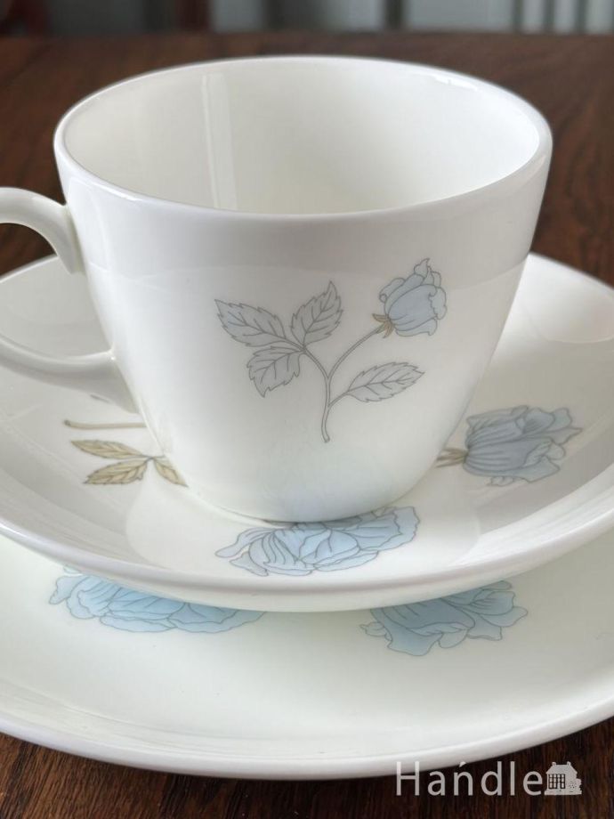 アンティークのカップ＆ソーサー(トリオ)