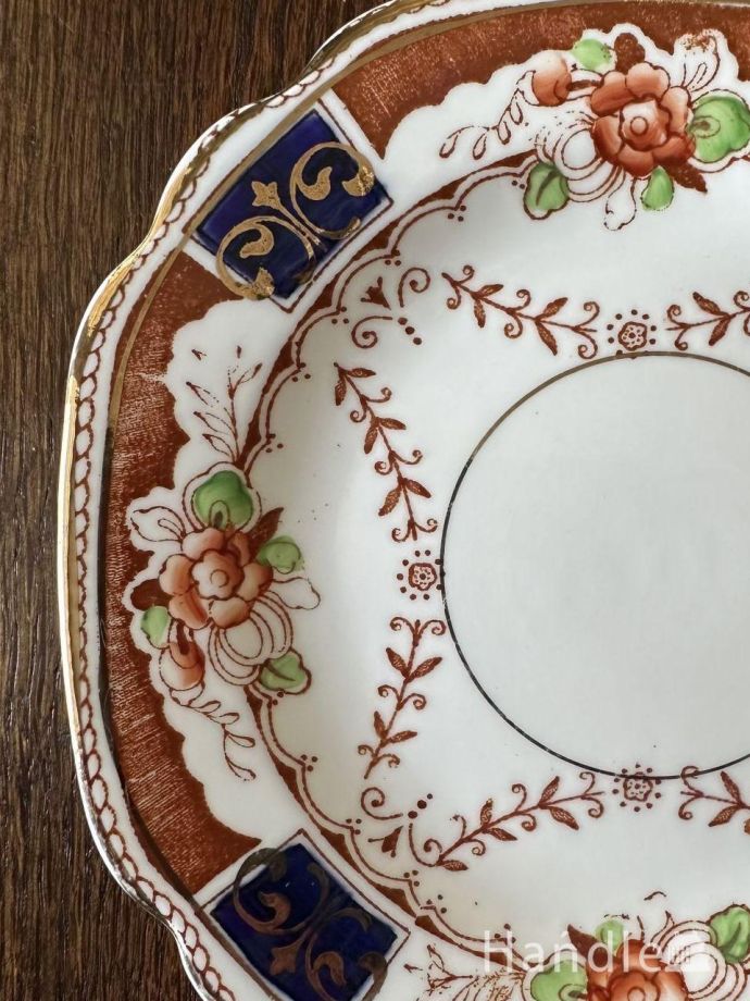 イギリスのカップ＆ソーサー(トリオ)