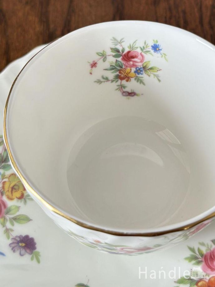 アンティークのカップ＆ソーサー(トリオ)