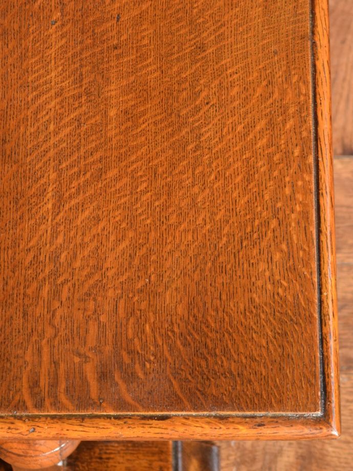 コーヒーテーブルの天板