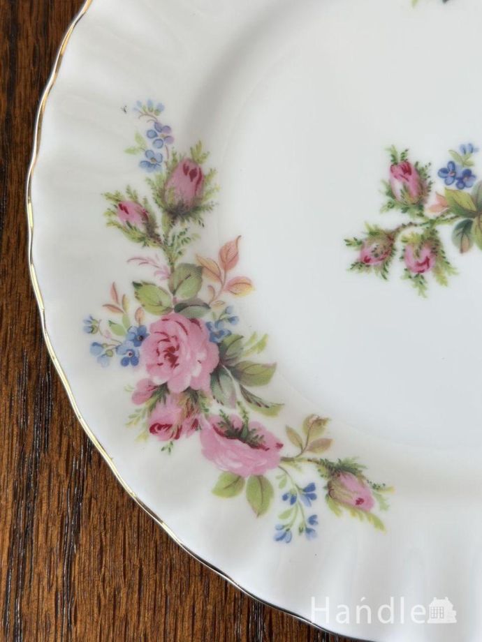 イギリスのカップ&ソーサー(トリオ)