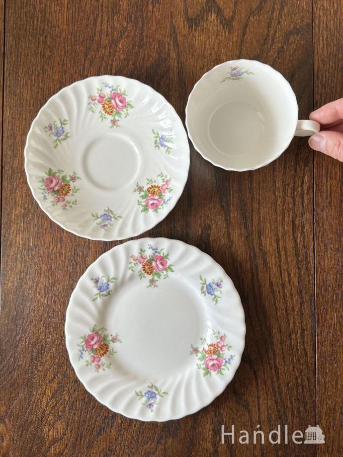 英国アンティークのおしゃれな食器