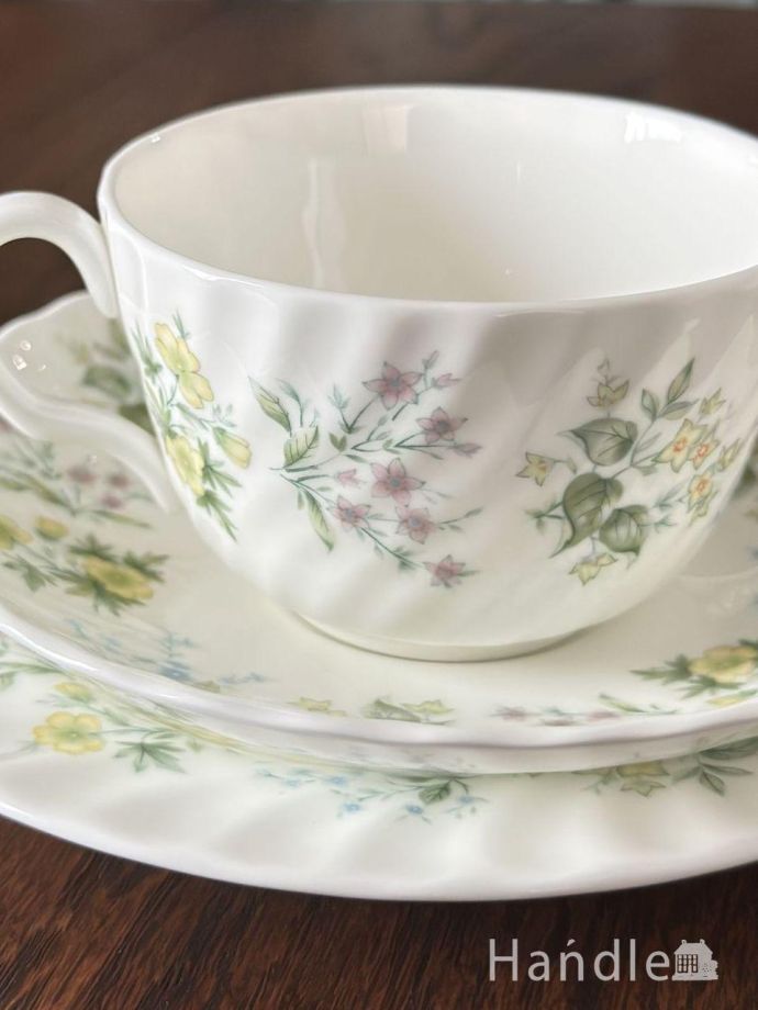 アンティークのカップ&ソーサー(トリオ)