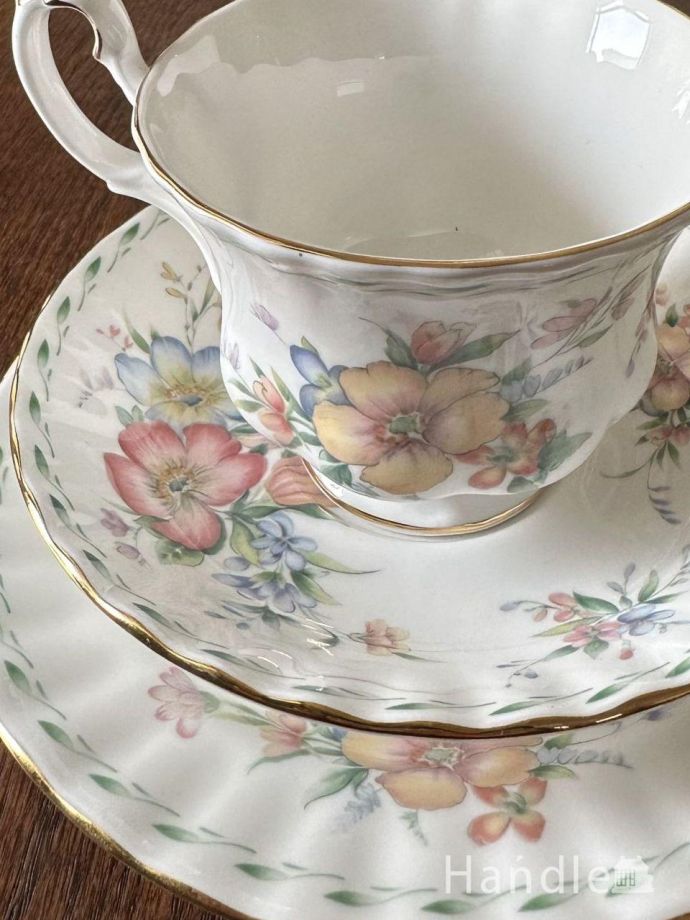 アンティークのカップ&ソーサー(トリオ)