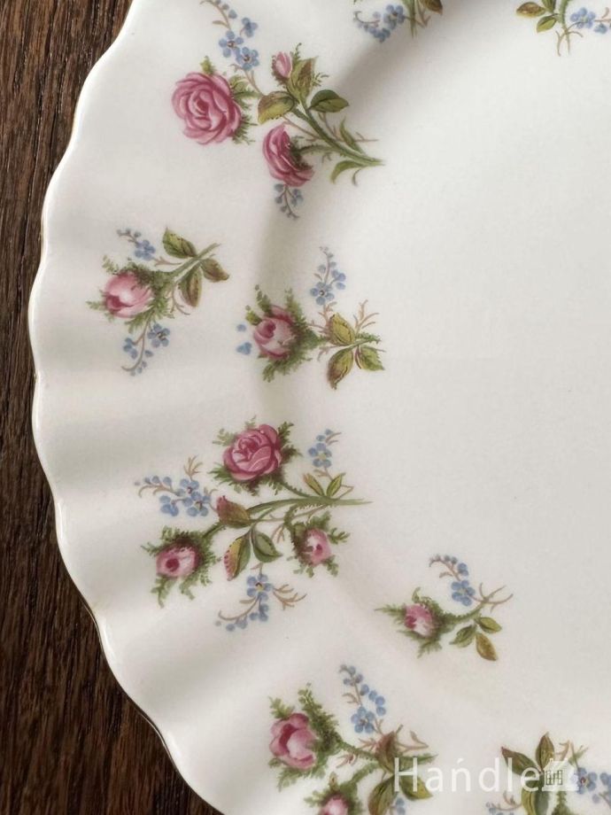 イギリスのカップ＆ソーサー(トリオ)