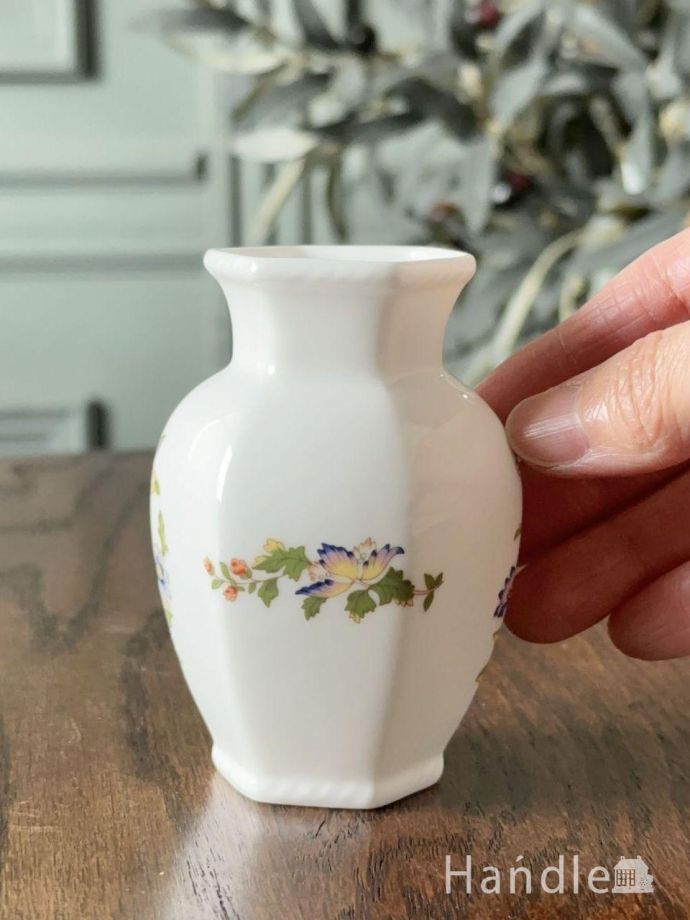 陶磁器のフラワーベース