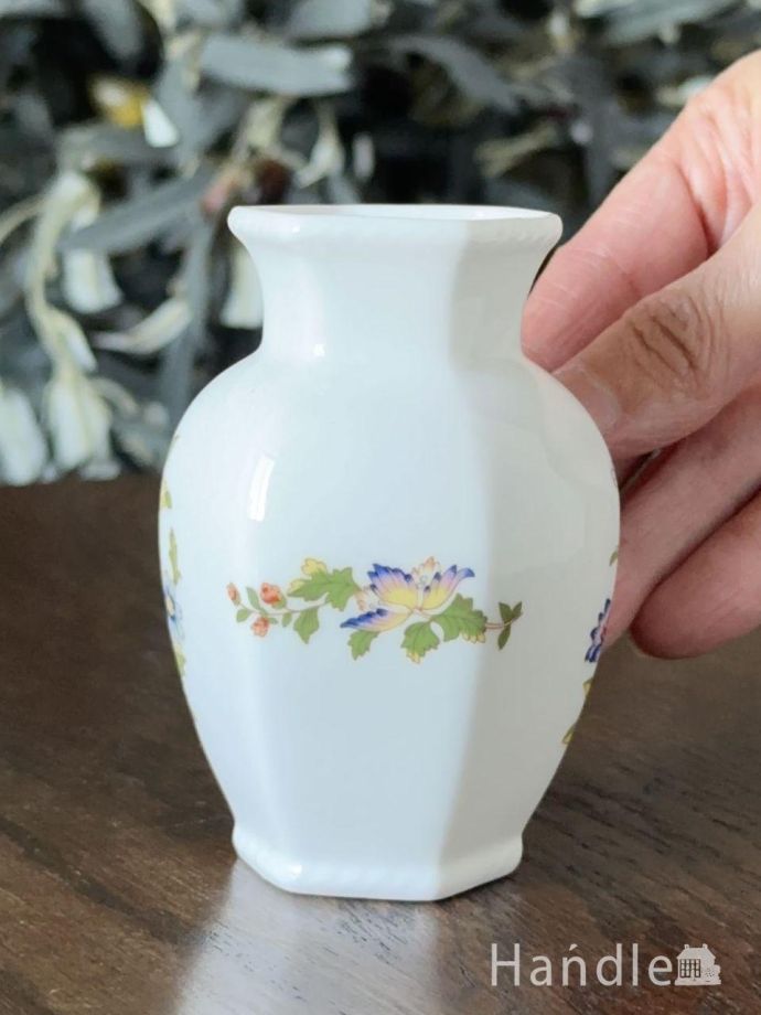 陶磁器のフラワーベース