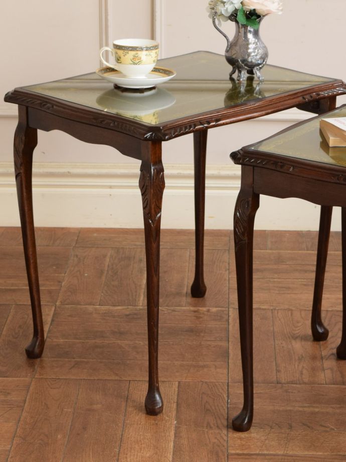 おしゃれなネストテーブル