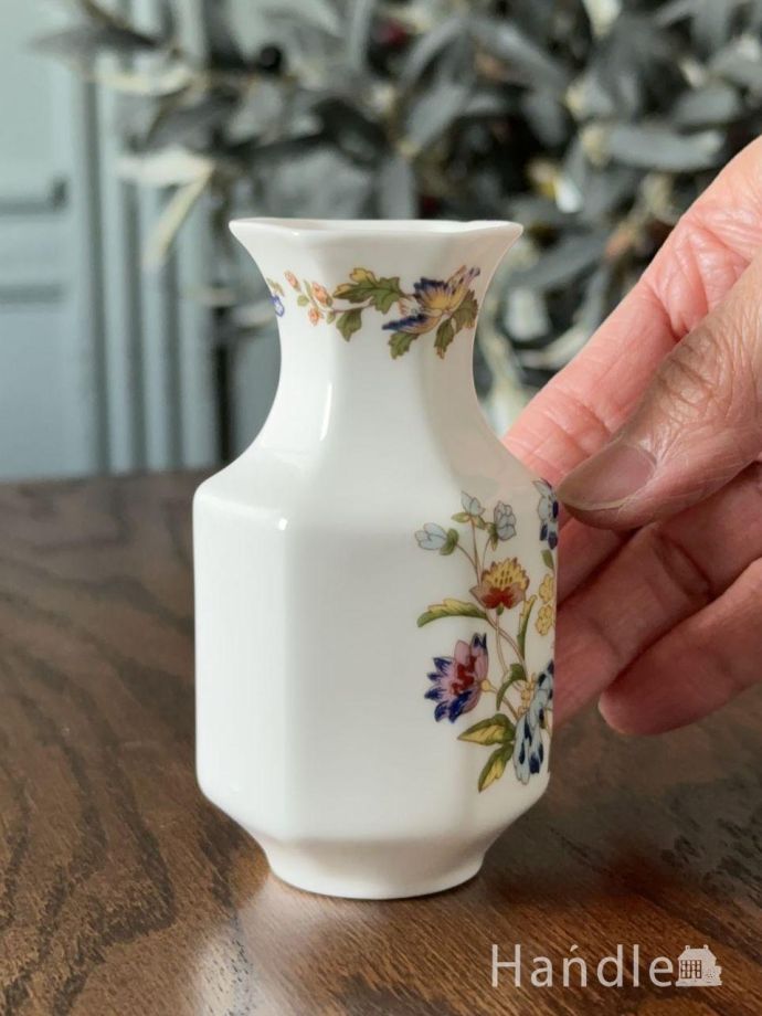 陶磁器のフラワーベース