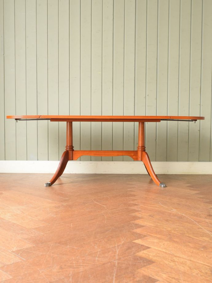 伸長式天板を開いた状態