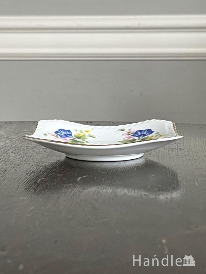 英国アンティークのおしゃれなトレイ