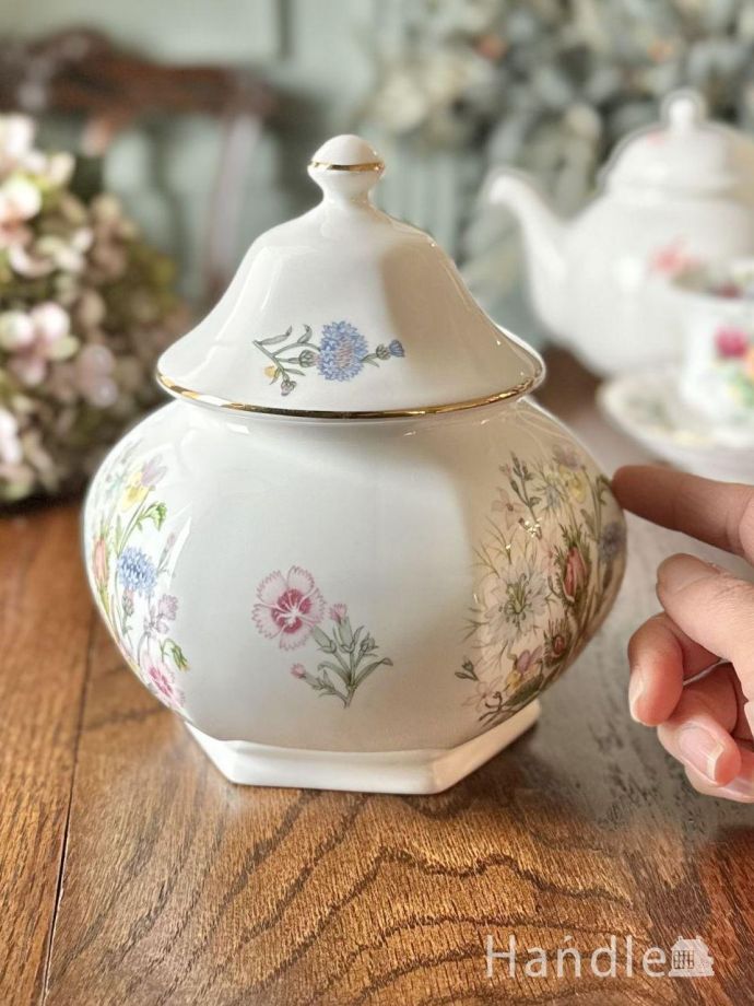 イギリスのシュガーポット