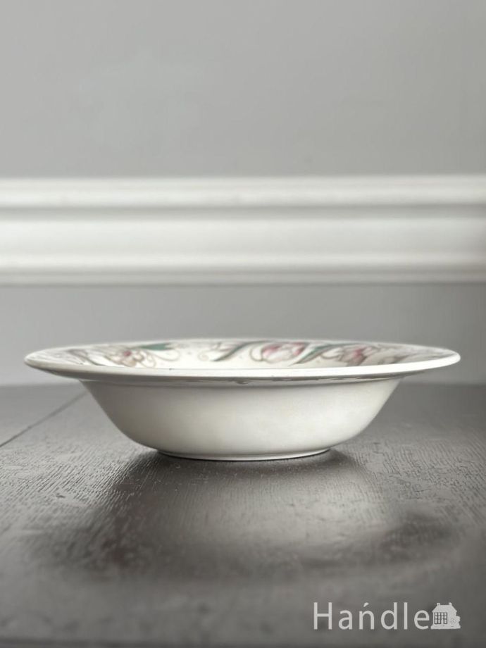 英国アンティークのおしゃれな食器