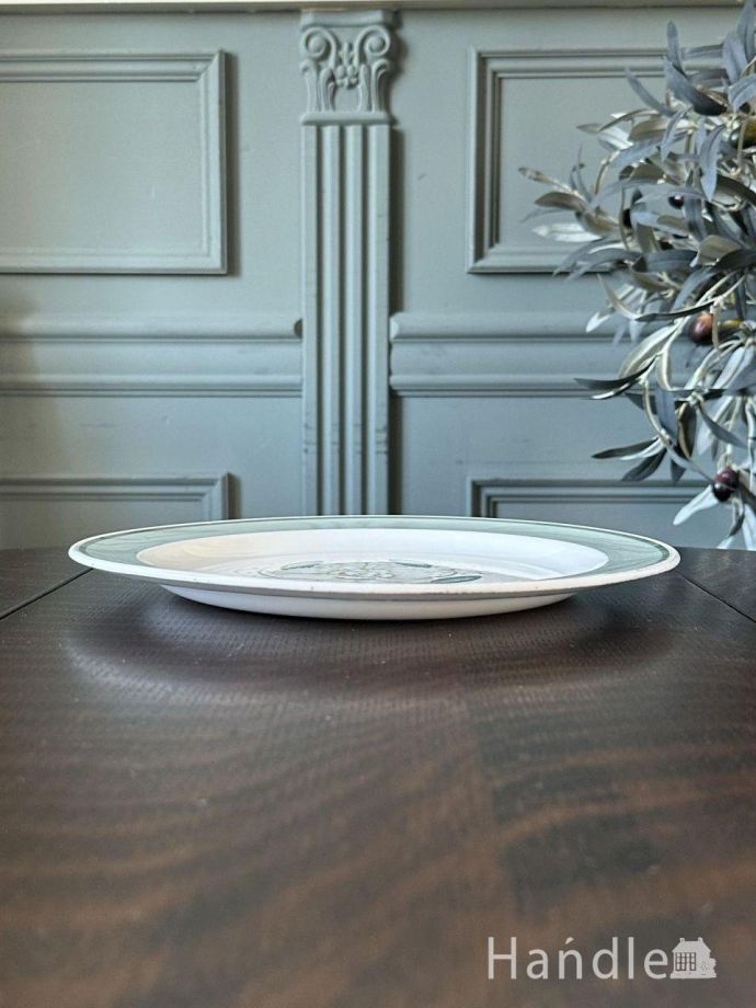 英国アンティークのおしゃれな食器