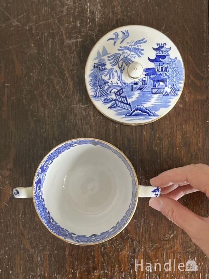 英国アンティークのおしゃれな食器