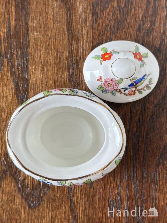 英国アンティークのおしゃれな食器