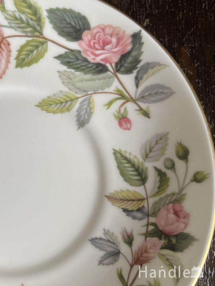 英国アンティークのおしゃれな食器