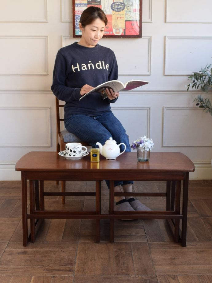 北欧スタイルのおしゃれなネストテーブル