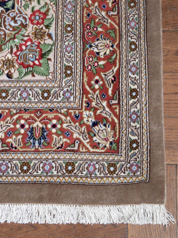 ビンテージの伝統織物