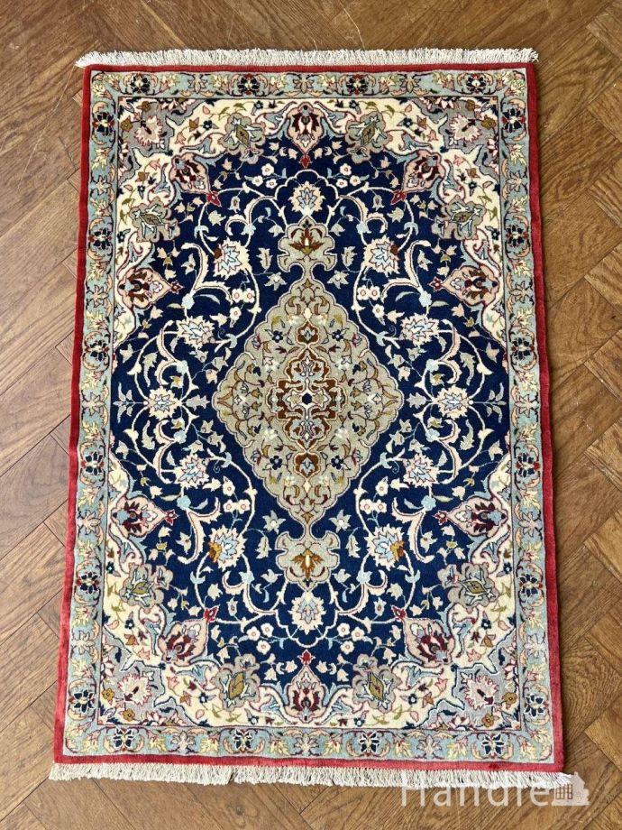 おしゃれなビンテージ絨毯