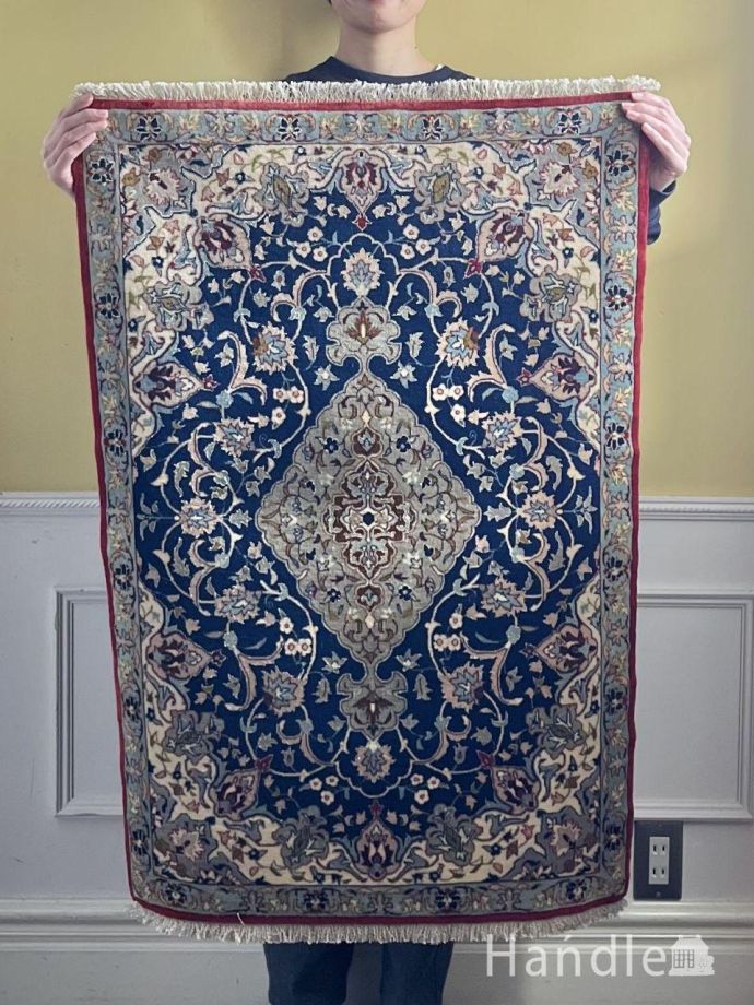 ビンテージのおしゃれな絨毯