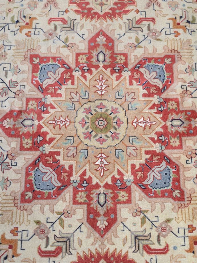 1点もののビンテージ絨毯