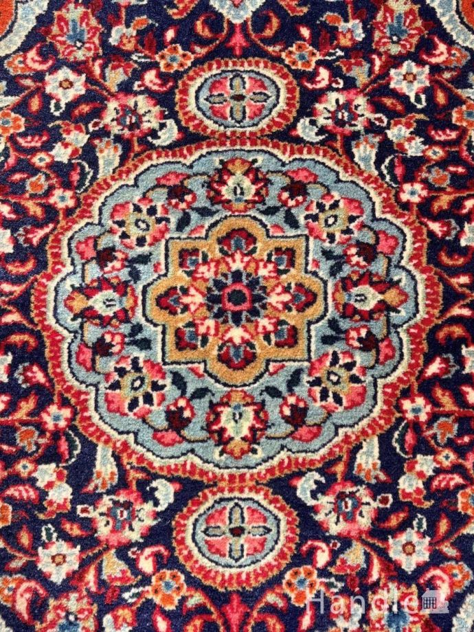 1点もののビンテージ絨毯