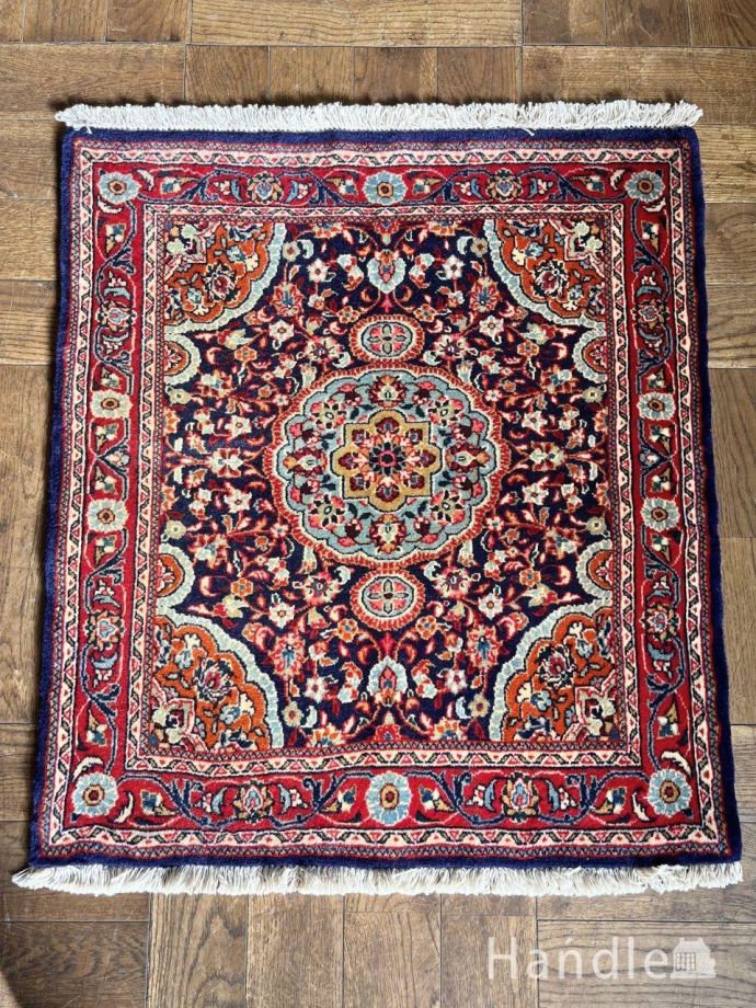 おしゃれなビンテージ絨毯