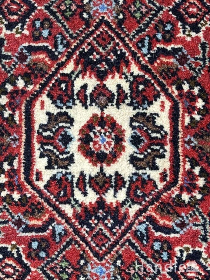 1点ものの手織り絨毯