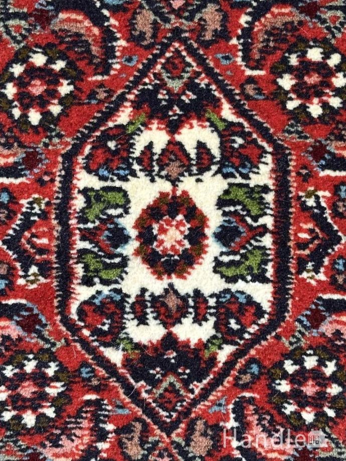 1点ものの手織り絨毯