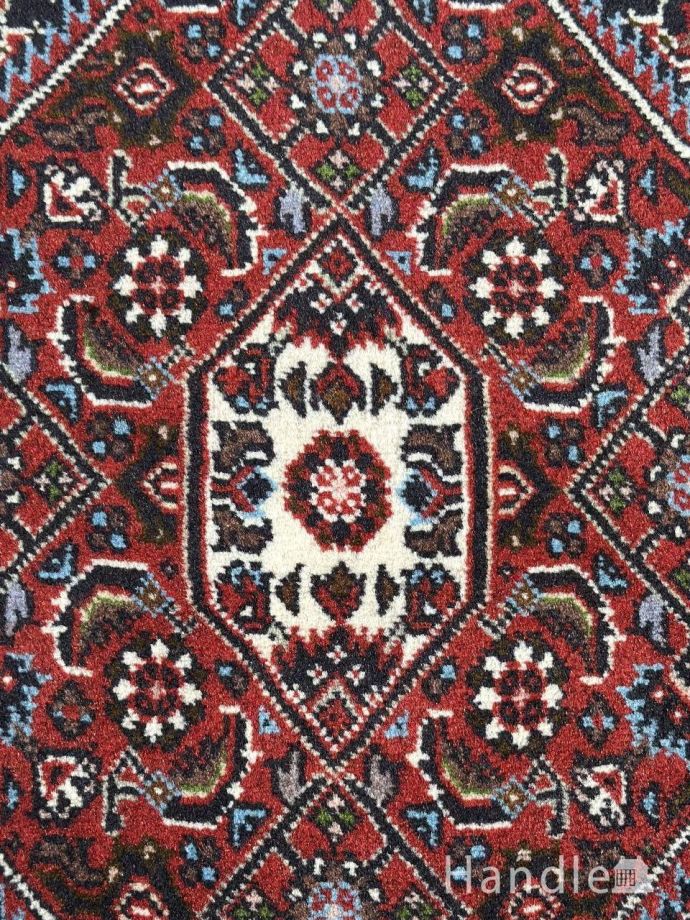 1点ものの手織り絨毯