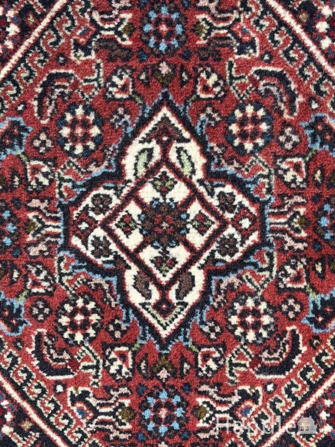 1点ものの手織り絨毯