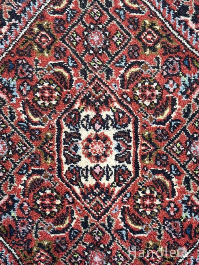 1点ものの手織り絨毯