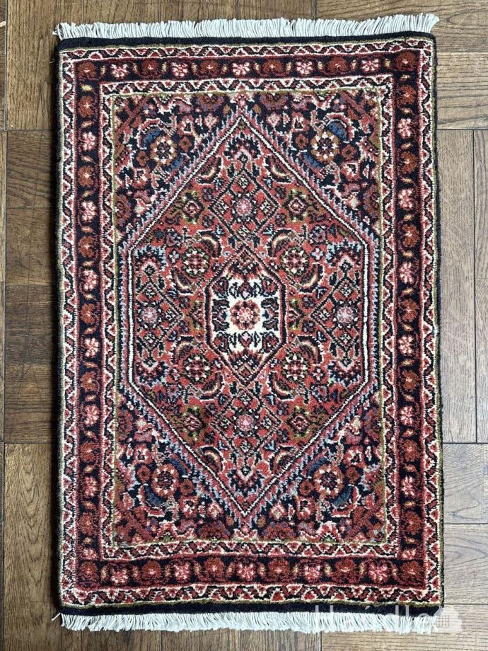 おしゃれな絨毯