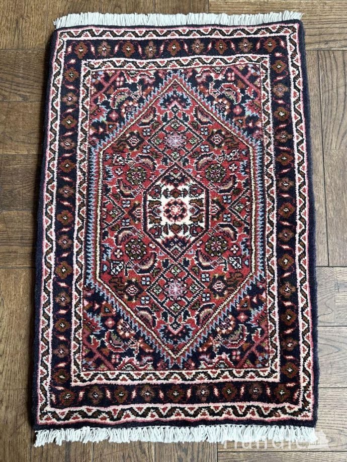 おしゃれな絨毯