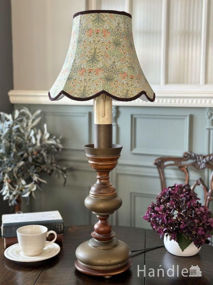 アンティークの照明、テーブルランプ