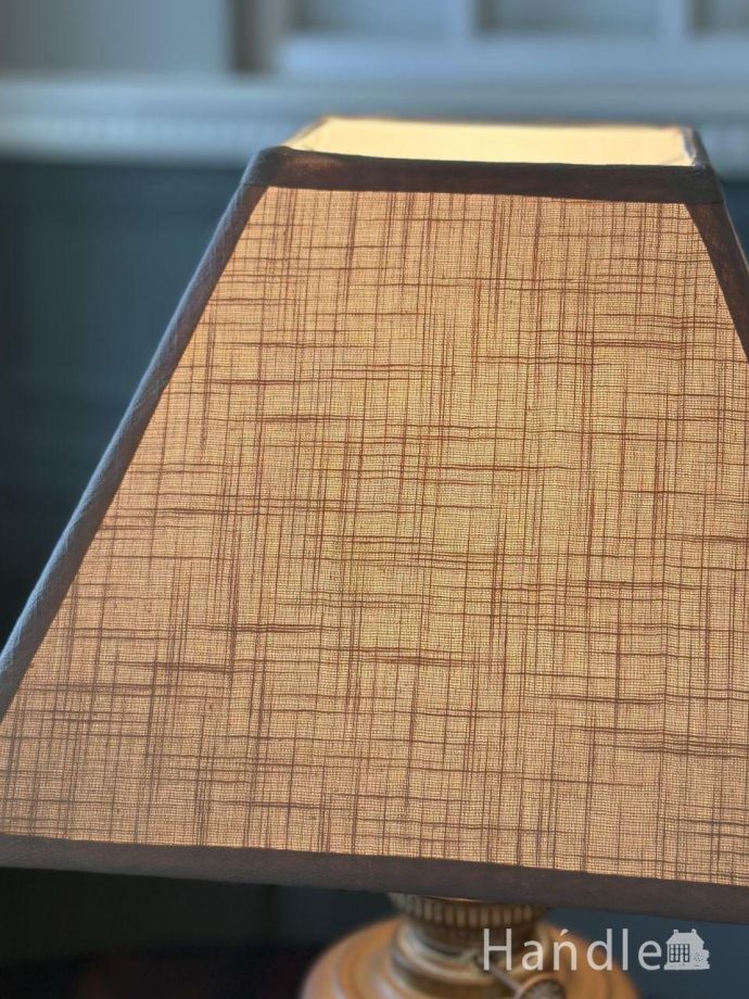 テーブルランプのシェード