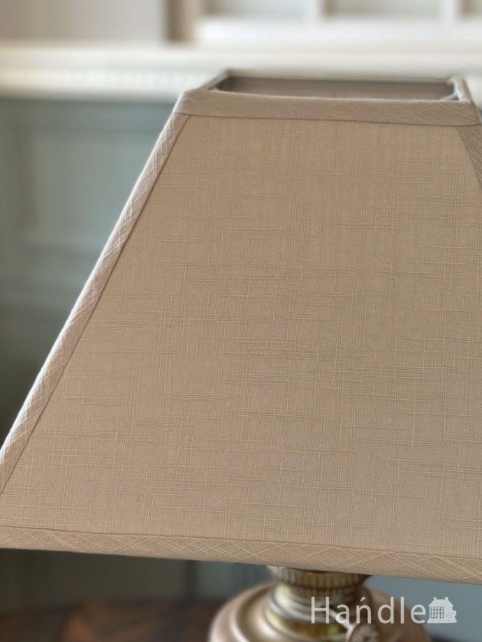 テーブルランプのシェード