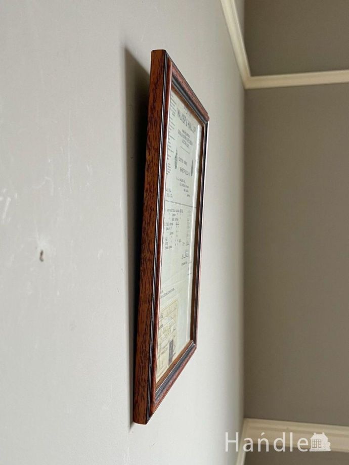 アートフレームの側面