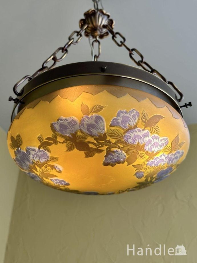 アンティーク照明の美しい灯り